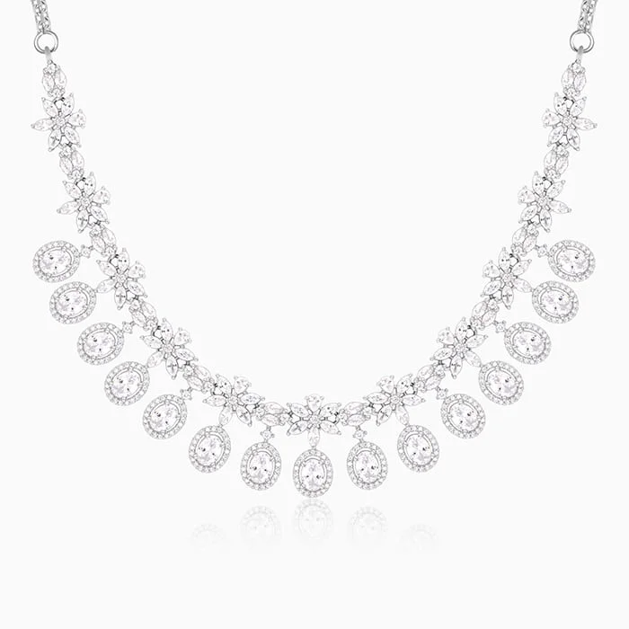 Best necklaces and pendants with black diamonds for an edgy, bold statement-Silver Gleaming Bridal Necklace