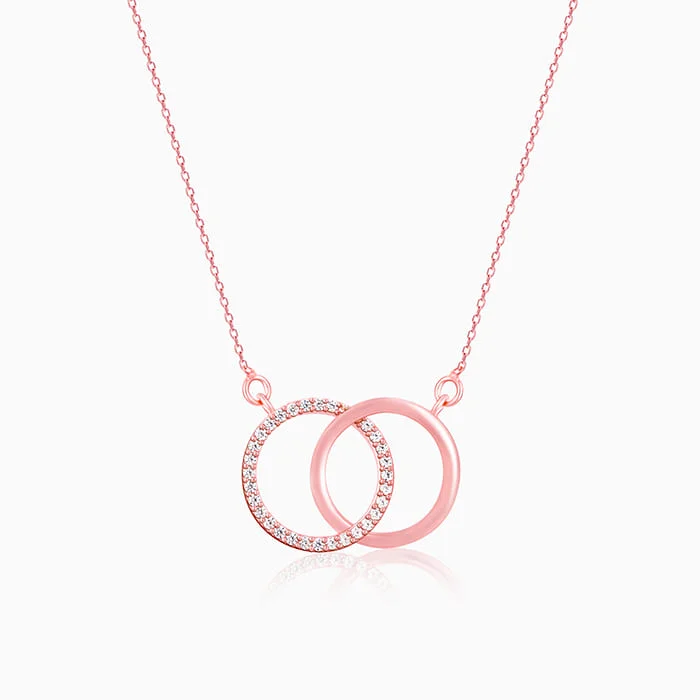 Beautiful necklaces and pendants with diamond-encrusted designs for maximum sparkle-Rose Gold Alluring Necklace