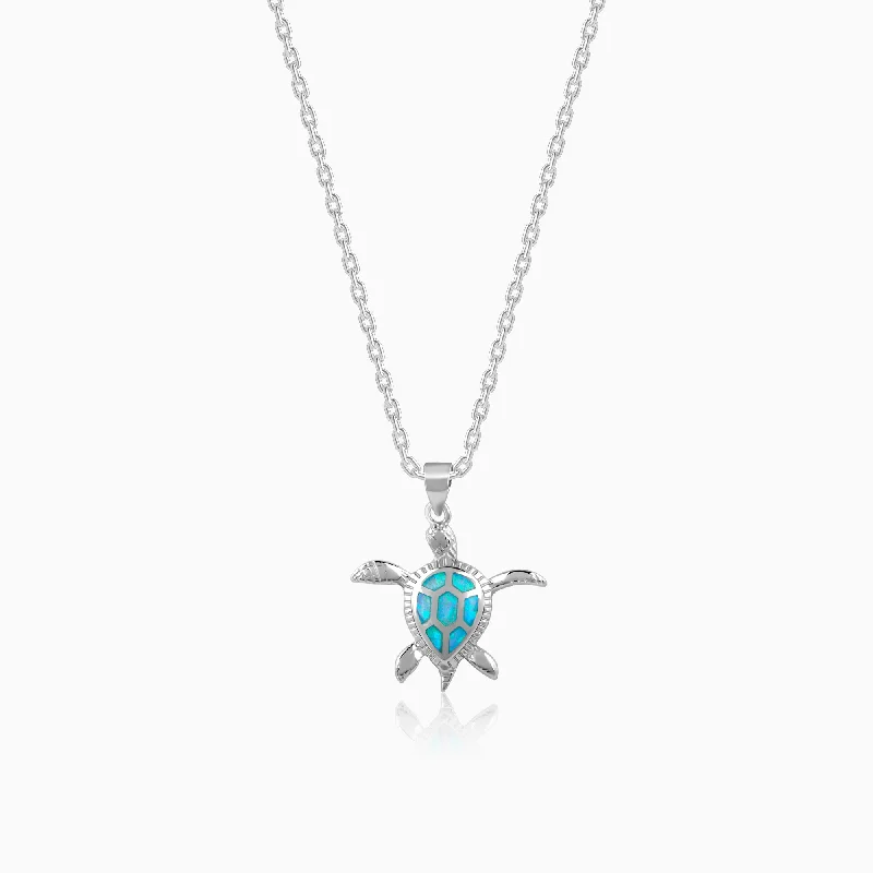 Simple necklaces and pendants with tiny charms for a delicate and casual vibe-Silver Cute Turtle Pendant With Link Chain