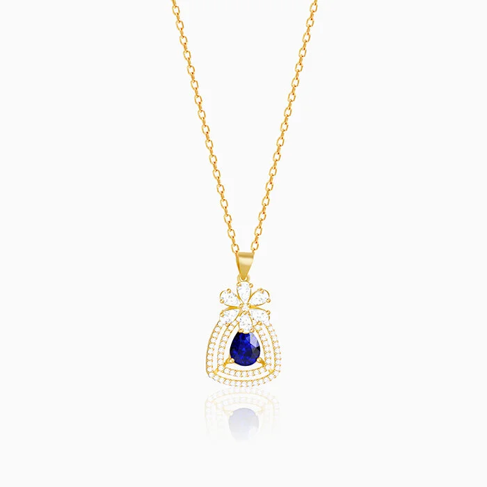 Best necklaces and pendants for everyday wear with minimalist designs-Golden Forever In Blue Pendant With Link Chain