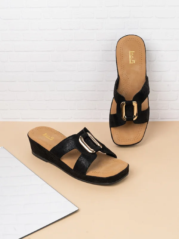 Casual sandals for women with arch support and lightweight construction-Womens Black Casual Solid Open Toe Heels