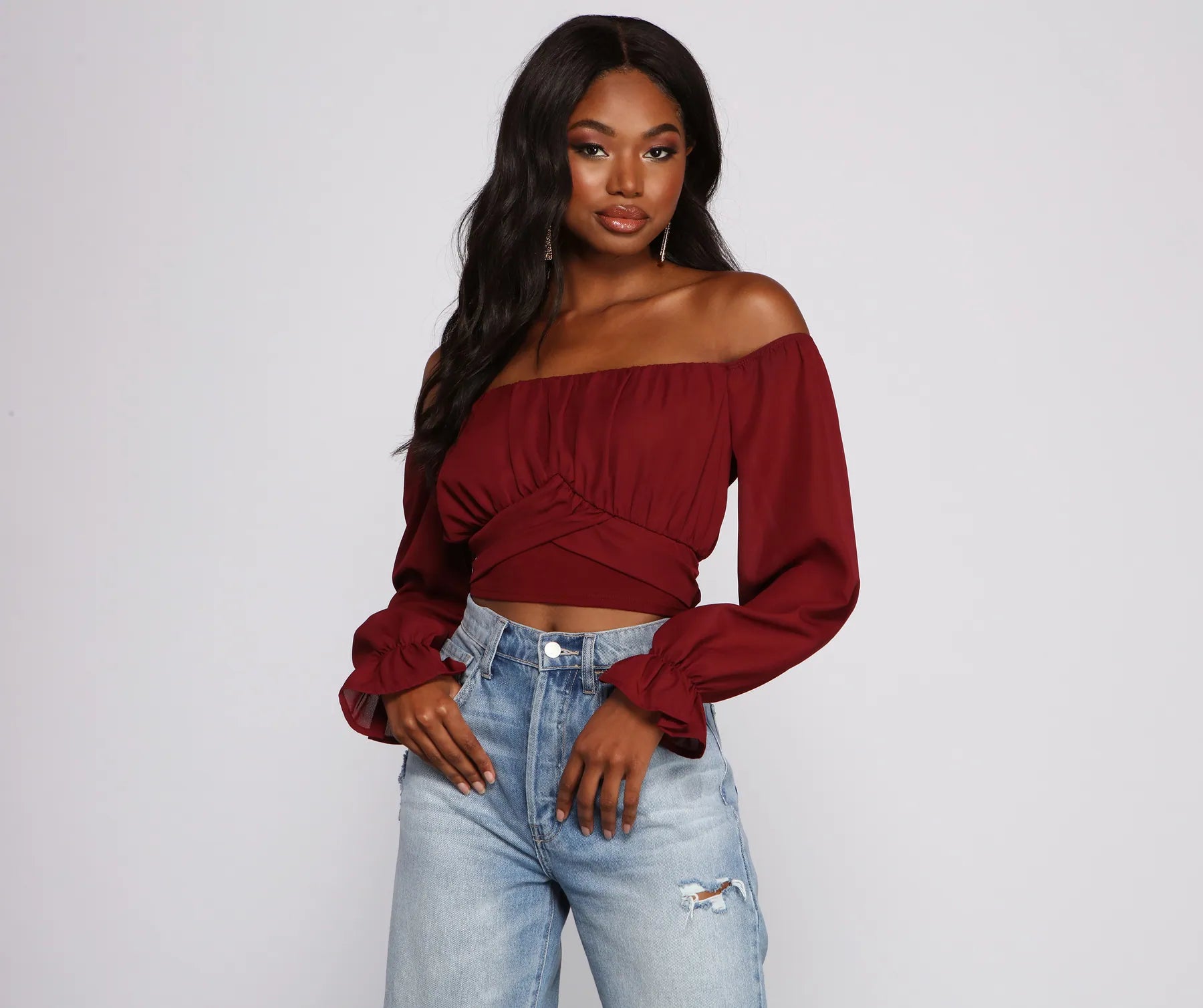 Sweetheart neckline crop top for women with feminine cut and trendy fit-Tie Waist Off The Shoulder Crop Top