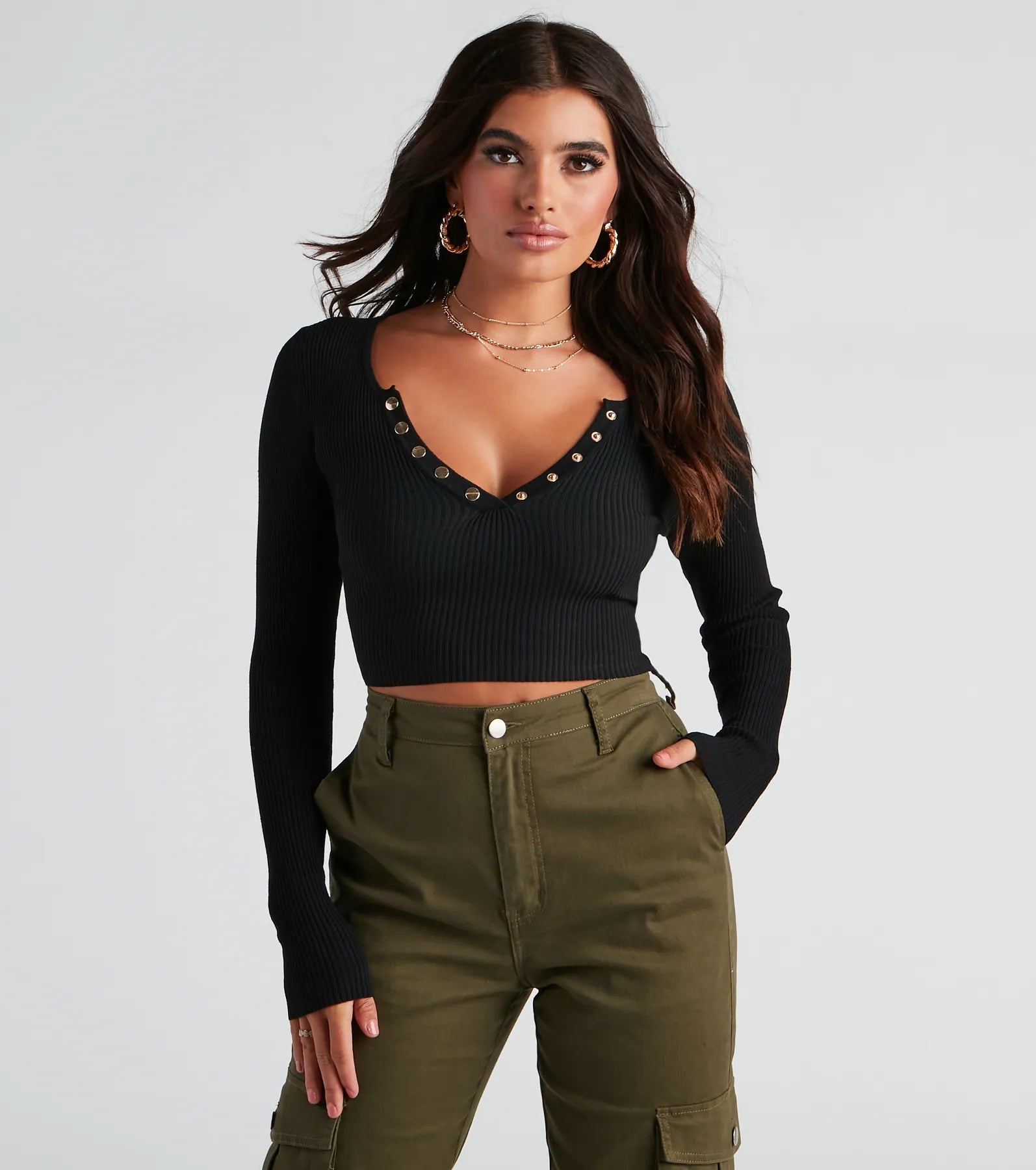 Cute graphic crop top for women with playful print and relaxed style-Chic Basic Button-Detail Crop Top