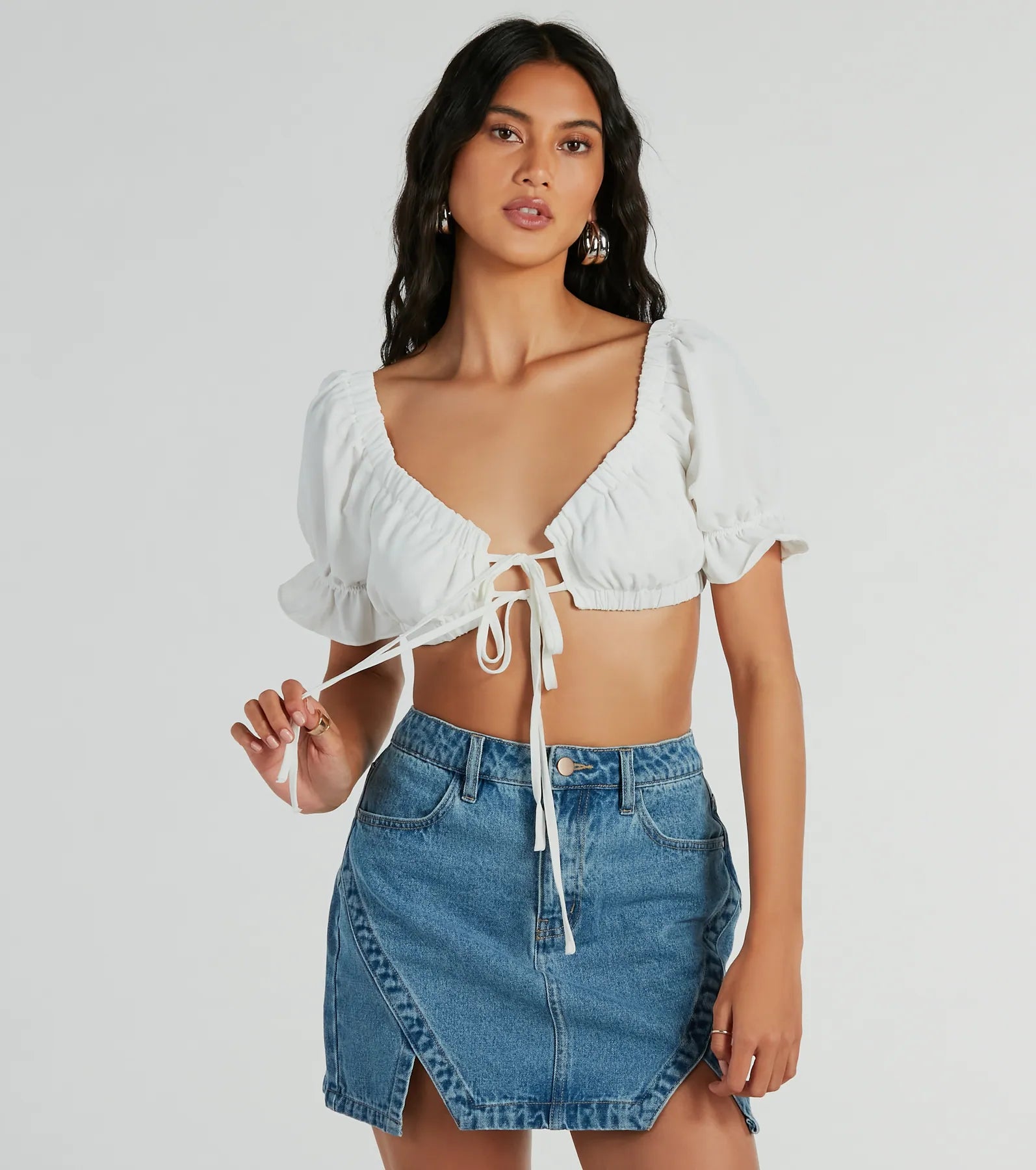 Embroidered crop top for women with detailed stitching and artistic design-Fresh Look Puff Sleeve Tie-Front Crop Top