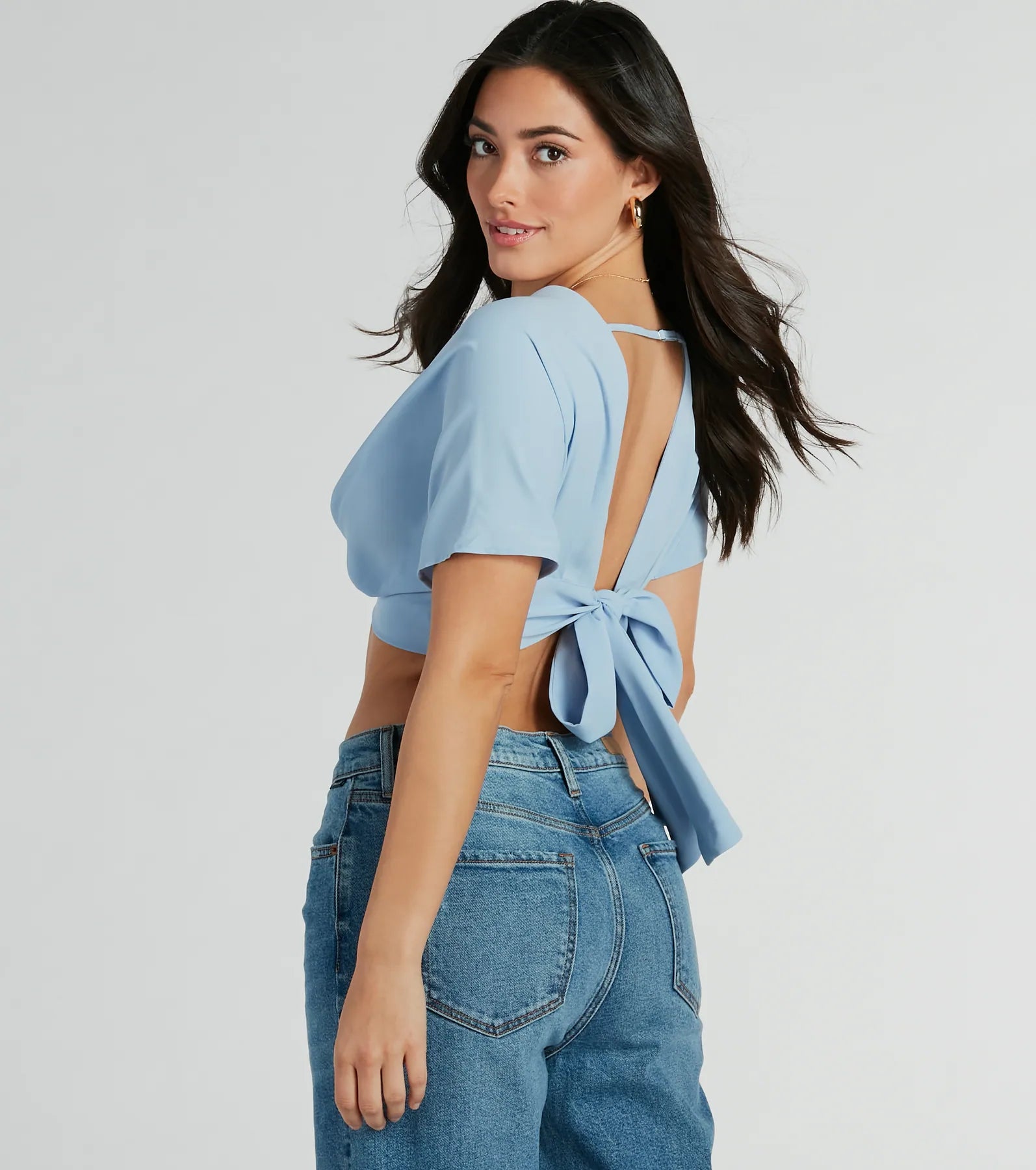 Oversized crop top for women with relaxed fit and laid-back vibe-Chic Arrival V-Neck Dolman Satin Crop Top