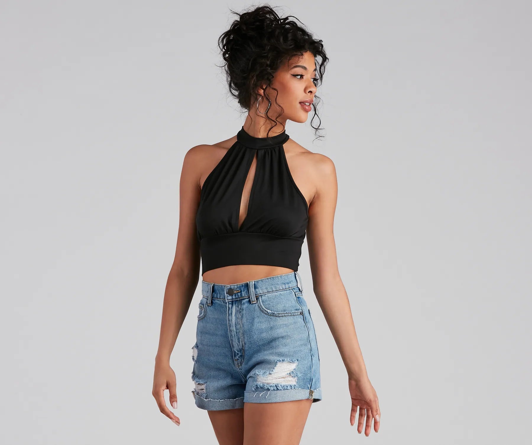 Lightweight crop top for women with airy fabric and breathable design-Key Essential Halter Crop Top